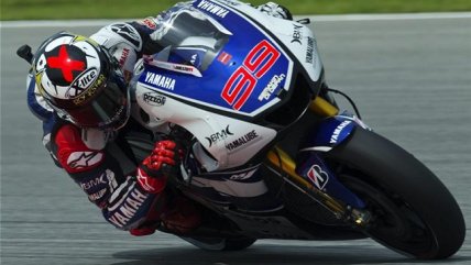 Lorenzo doblegó a Pedrosa en la lucha por largar primero en Malasia