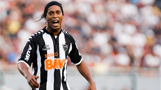 Santos quiere juntar a Neymar con Ronaldinho
