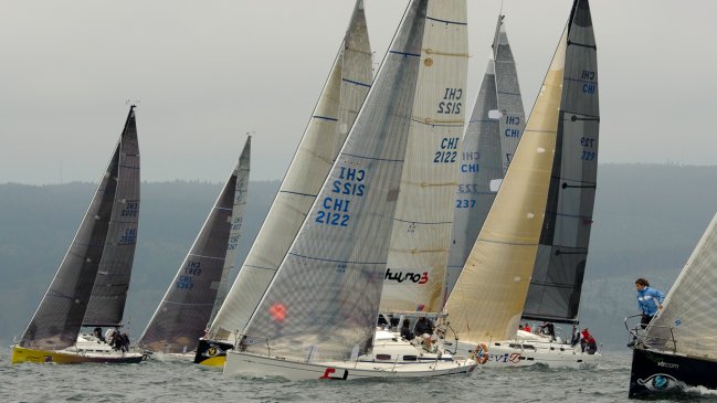 Mundial de Veleros Soto 40 tuvo su inauguración oficial en la bahía de Concepción