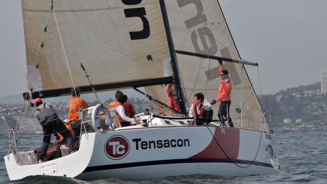 Yate "Tensacon" se coronó en la Regata Higuerillas-Archipiélago Juan Fernández