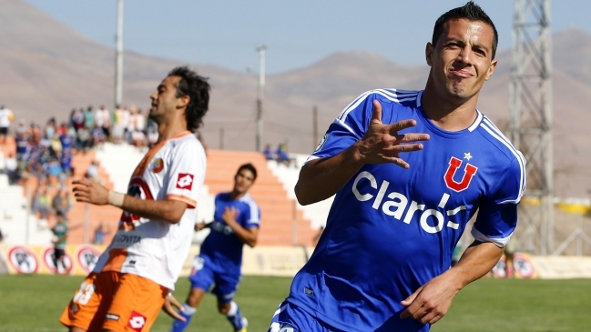 U. de Chile se impuso a Cobresal y recuperó la sonrisa en el Campeonato 2013