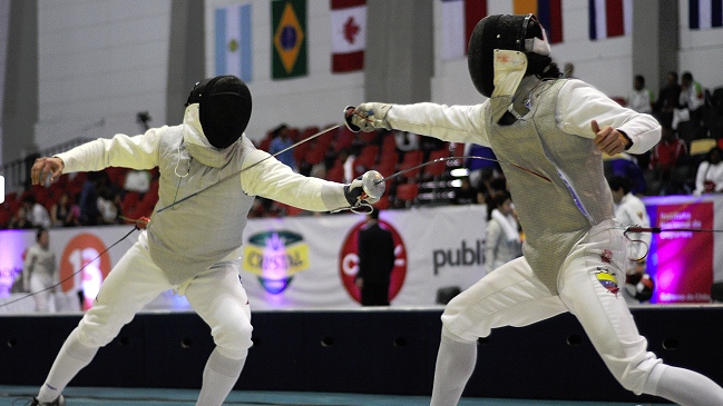 Floretistas chilenos lograron dos medallas de oro y una de plata en Holanda