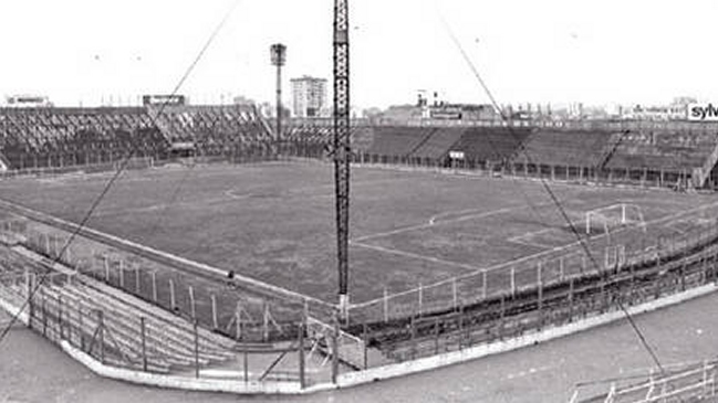 Papa Francisco posee el trozo de una galería del antiguo estadio de San Lorenzo