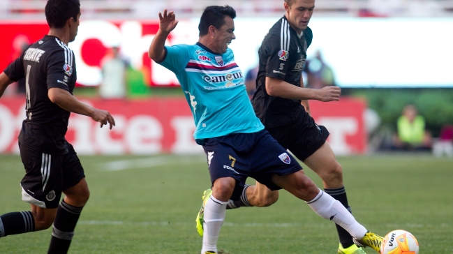 Esteban Paredes festejó junto a Atlante en victoria sobre Chivas