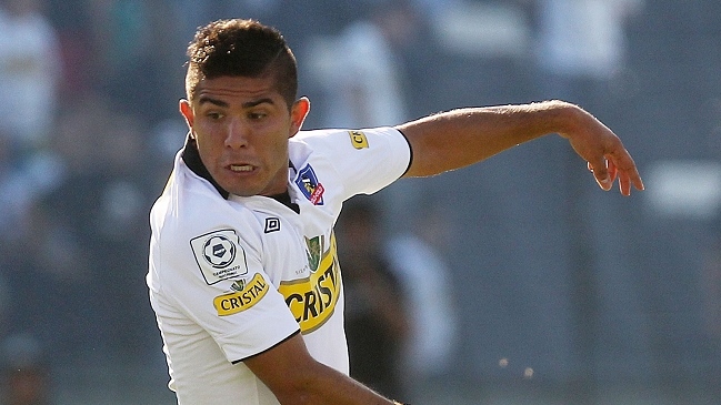 Flores se mostró ilusionado por posible regreso de Paredes a Colo Colo