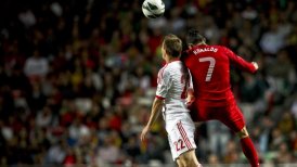 Portugal escaló hasta el primer lugar del grupo F en las clasificatorias europeas