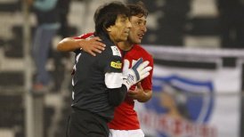 Estrellas del fútbol chileno "arrollaron" a Colo Colo en duelo a beneficio de Roberto Rojas