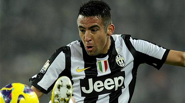 Prensa italiana asegura que Juventus no se convence de vender a Isla a Inter de Milán