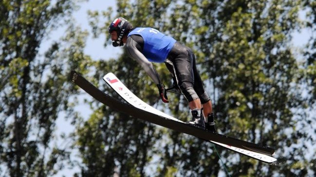 Felipe Miranda clasificó a la final del esquí náutico en Colombia