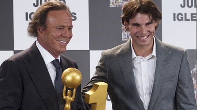 Julio Iglesias cree que Nadal es el español más célebre del mundo