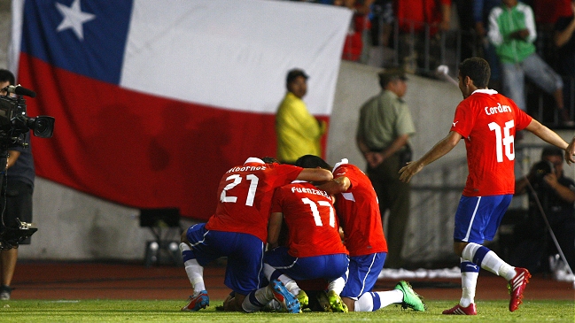 Chile cumplió con el examen mundialista al golear a Costa Rica