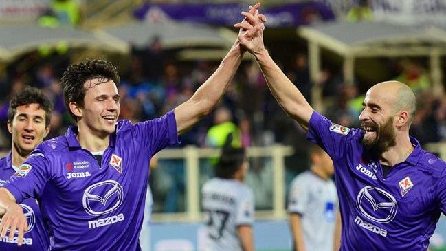 Pizarro y Matías Fernández aportaron en triunfo de Fiorentina sobre Atalanta de Carlos Carmona