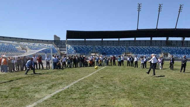 Senador PS solicitó investigar presuntas irregularidades en estadio El Teniente