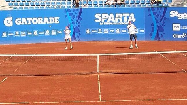 Camila Silva y Nicolás Jarry cayeron en dobles mixtos y obtuvieron medalla de plata