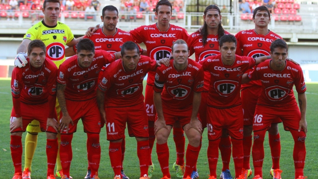 Ñublense derrotó con autoridad a Deportes Iquique en Chillán