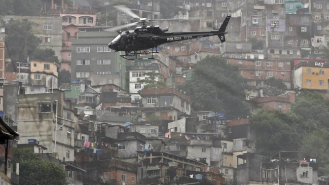 Niño recibió balazo en la cabeza en tiroteo en favela cercana al Maracaná