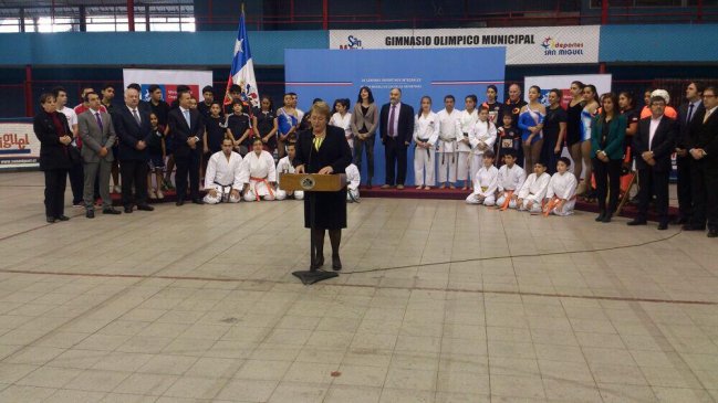Presidenta Michelle Bachelet anunció primeras medidas para el deporte en Chile