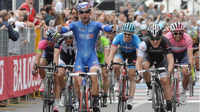 Nacer Bouhanni ganó la séptima etapa del Giro