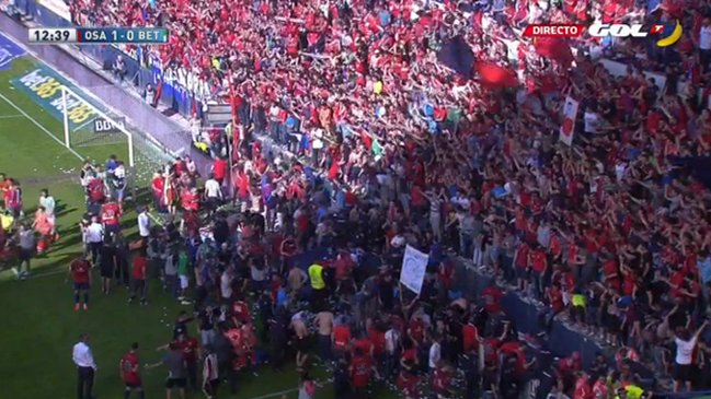 Partido de Osasuna con Betis fue suspendido por avalancha humana