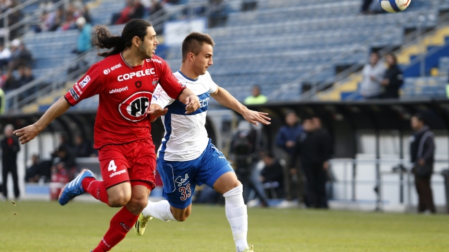 Una "juvenil" UC rescató un empate con Ñublense por Copa Chile