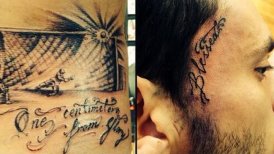 Mauricio Pinilla inmortalizó su disparo en el palo con un tatuaje