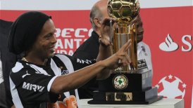 Ronaldinho acordó su salida de Atlético Mineiro