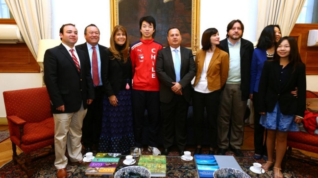 Gobierno espera dar nacionalidad por gracia a joven tenimesista japonés