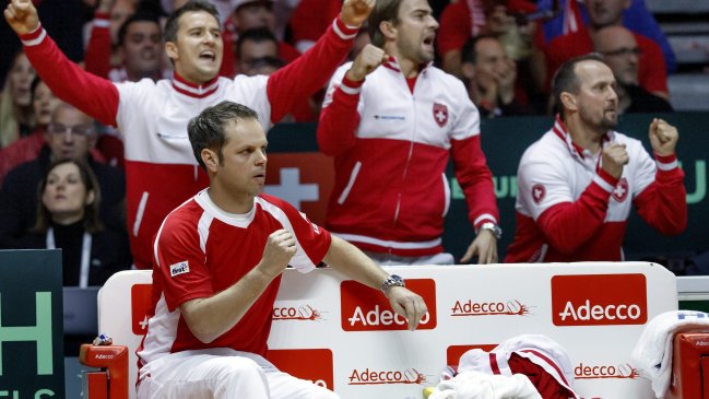 Francia y Suiza buscarán en el dobles obtener un punto crucial en la final de la Copa Davis 2014