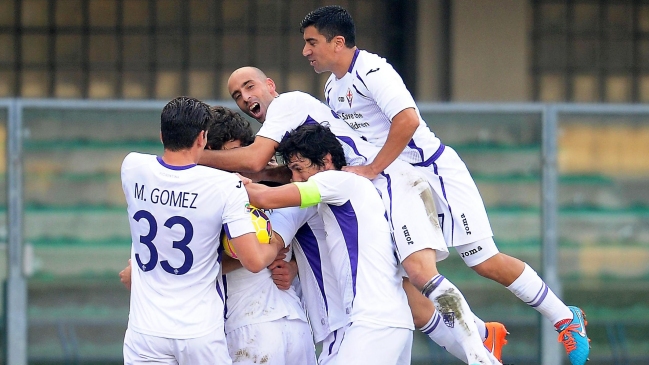 Fernández y Pizarro fueron protagonistas en triunfo de Fiorentina sobre Hellas Verona