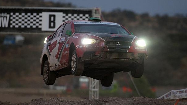 Emilio Rosselot terminó el año como campeón en el Motorshow del Rally Mobil