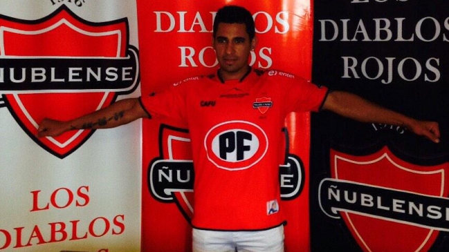 Ñublense presentó a su primer refuerzo para el Clausura 2015
