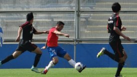 U. San Felipe venció con claridad a U. Católica en partido de entrenamiento
