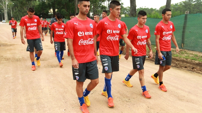 La sub 20 tuvo jornada de charlas en espera de su última práctica antes del debut