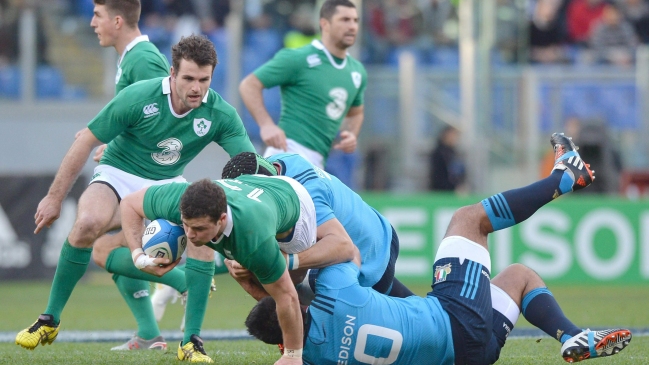 Irlanda comenzó la defensa del título en el Seis Naciones con triunfo en Italia