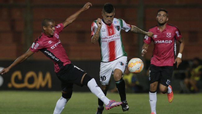 Palestino igualó con M. Wanderers e hipotecó su clasificación en Copa Libertadores