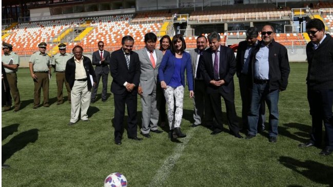 Ministra del Deporte dio la aprobación final para el Estadio Zorros del Desierto