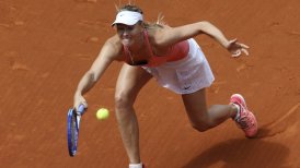 Sharapova se impuso a Wozniacki y accedió a semifinales en Madrid