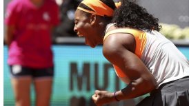 Serena Williams festejó ante Carla Suárez y es semifinalista en Madrid