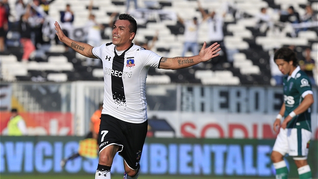 Esteban Paredes extendió contrato hasta fines del 2016 con Colo Colo