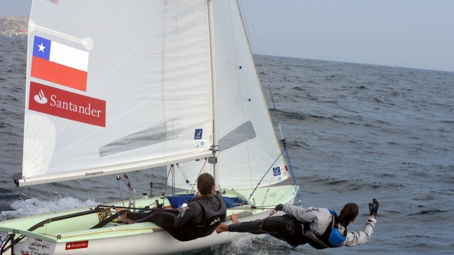 Velero femenino "Santander" marcha 27º en Holanda