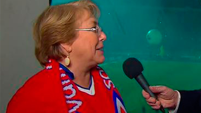 Bachelet en Copa América: No podía dejar sola a la selección