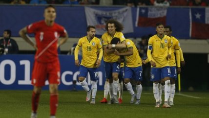 Brasil consiguió una ajustada victoria ante Perú en su estreno