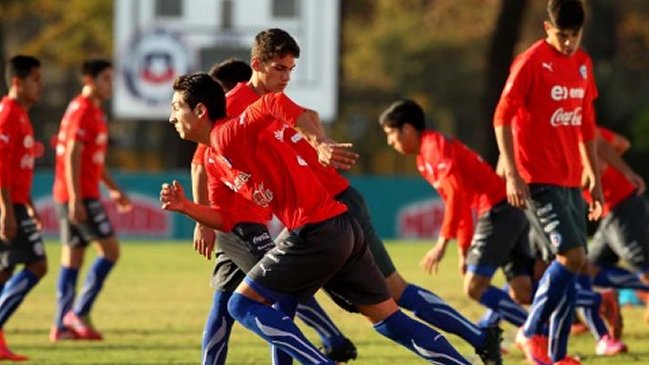 Selección sub 17 viajó a Ecuador para disputar la Copa Mitad del Mundo