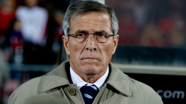 Tabárez: Lo de Cavani toca las fibras íntimas de cualquier ofensa