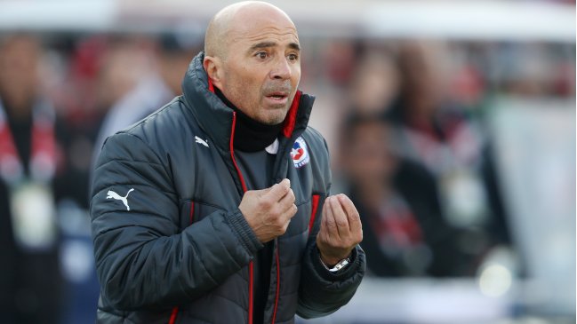 Diario español especuló con partida de Sampaoli de la selección