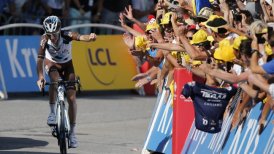 El local Romain Bardet ganó la segunda etapa alpina del Tour de Francia