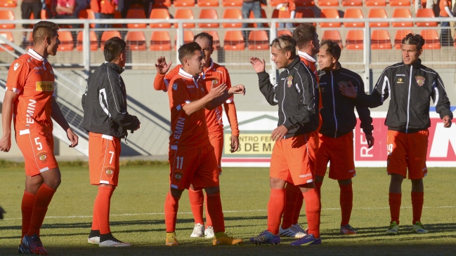 Cobreloa debutó en la Primera B con una victoria sobre Curicó Unido