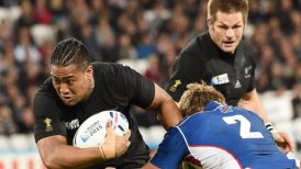 Nueva Zelanda mantuvo su paso triunfal en el Mundial de Rugby