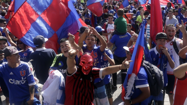¿El "Banderazo" de U. de Chile para el Superclásico será en el Nacional?