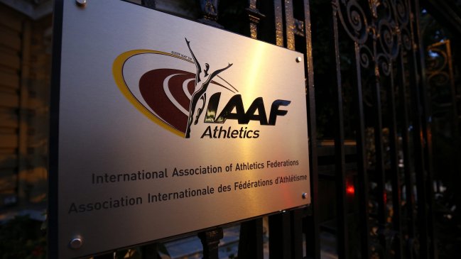 Moscú acusó a la IAAF de actuar "bajo presiones" al suspender a Federación Rusa